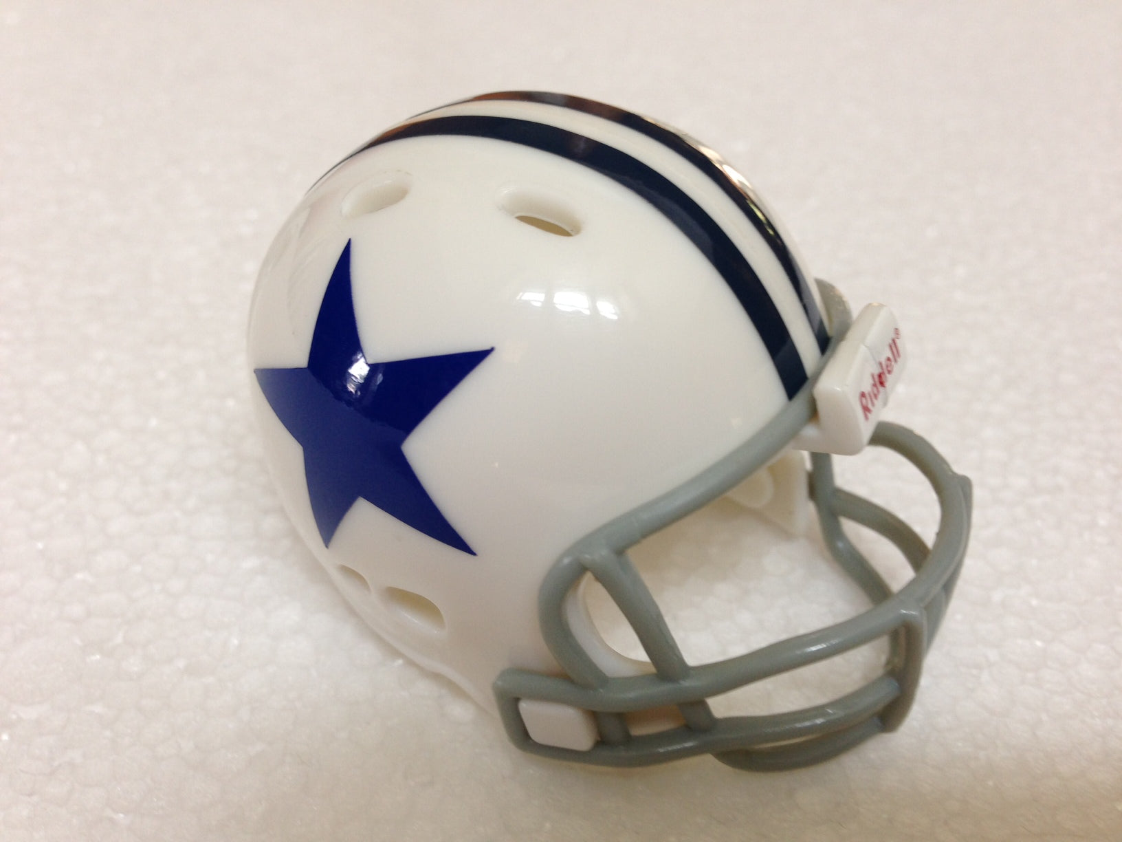 Riddell Pocket Pro and Throwback Pocket Pro mini helmets ( NFL ): Dall –  WESTBROOKSPORTSCARDS