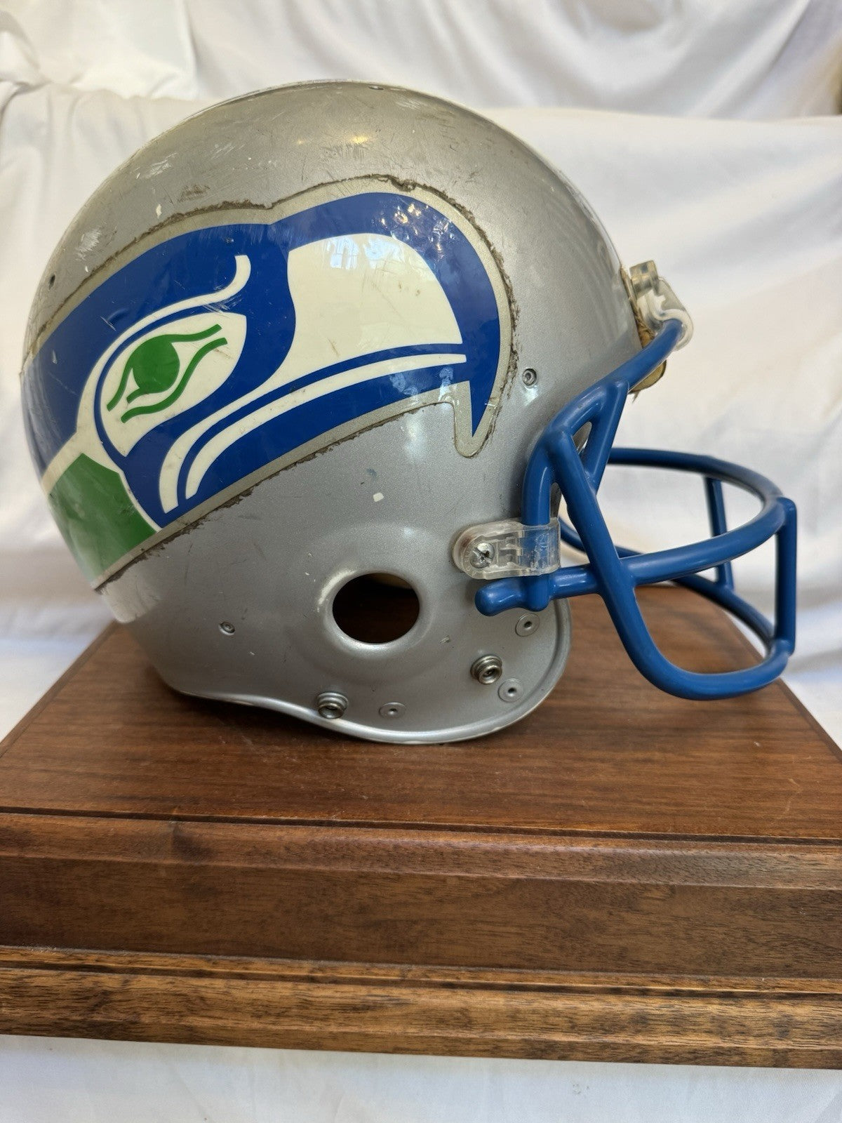 Vintage Riddell PAC-3 Football Helmet 1976 Seattle Seahawks WESTBROOKSPORTSCARDS