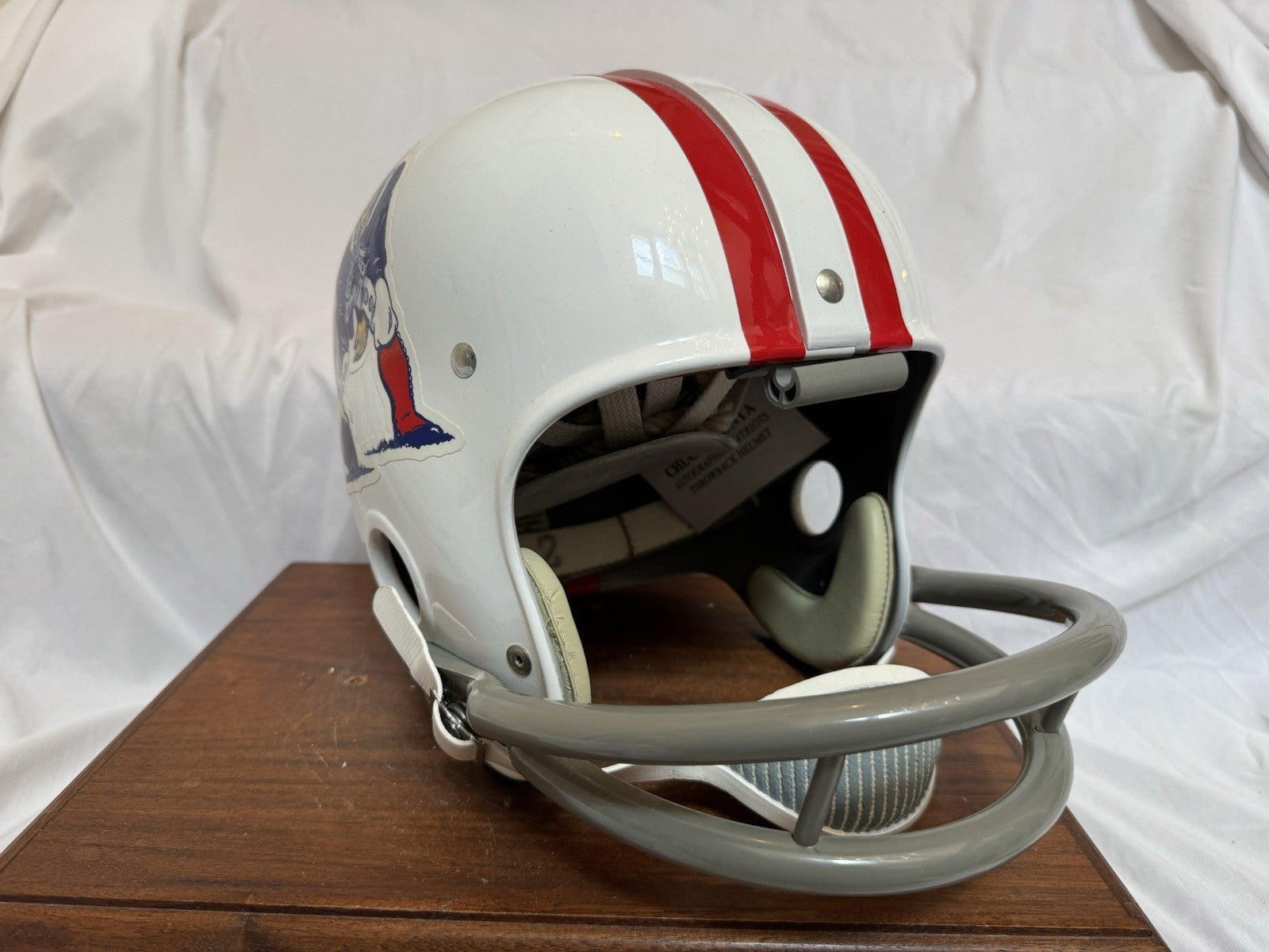 Riddell Kra-Lite RK2 Suspension Football Helmet Boston Patriots Shonta Autograph Riddell