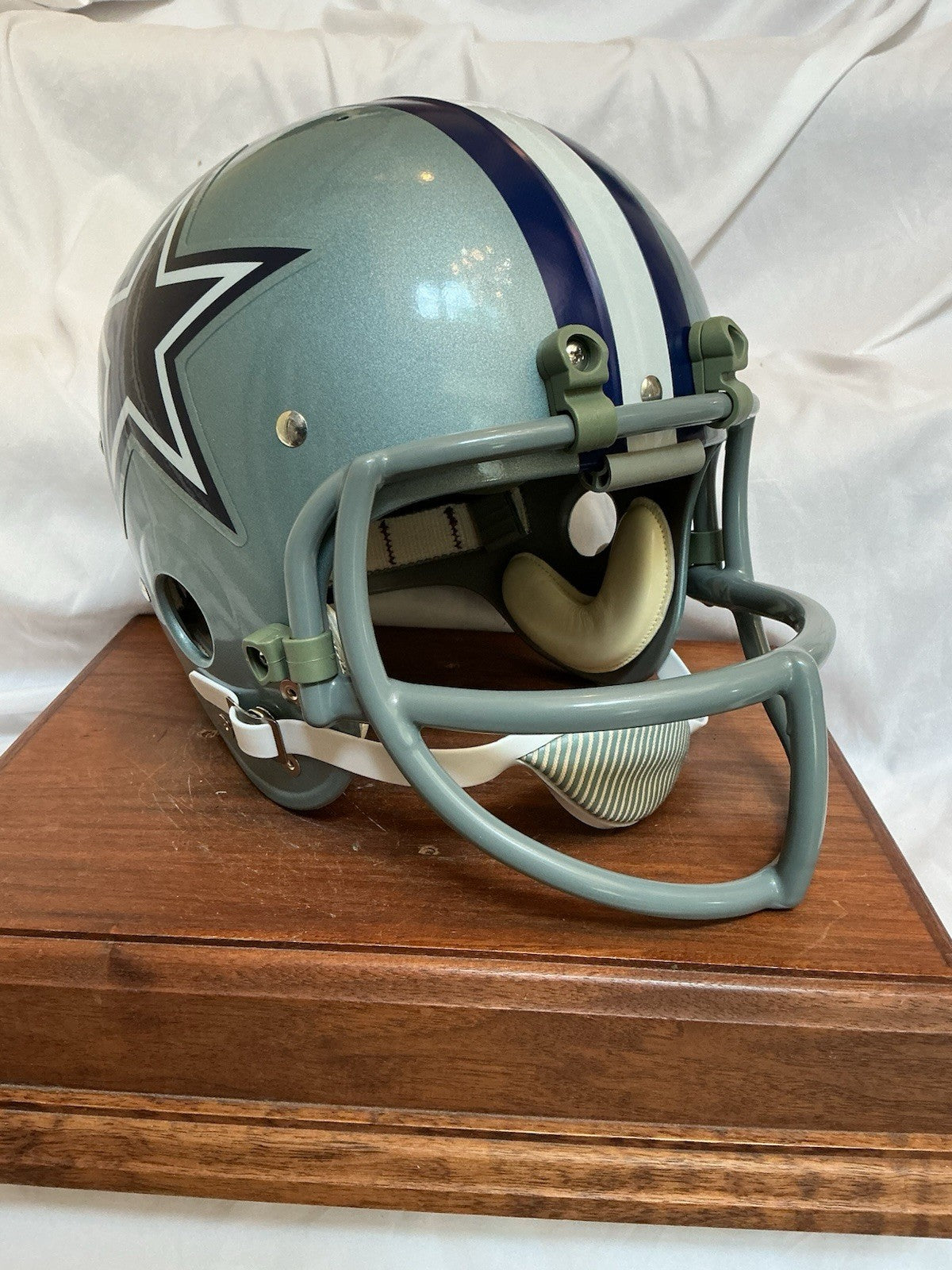 Dallas Cowboys Authentic Color Paint Duane Thomas TK2 Style Football Helmet Riddell