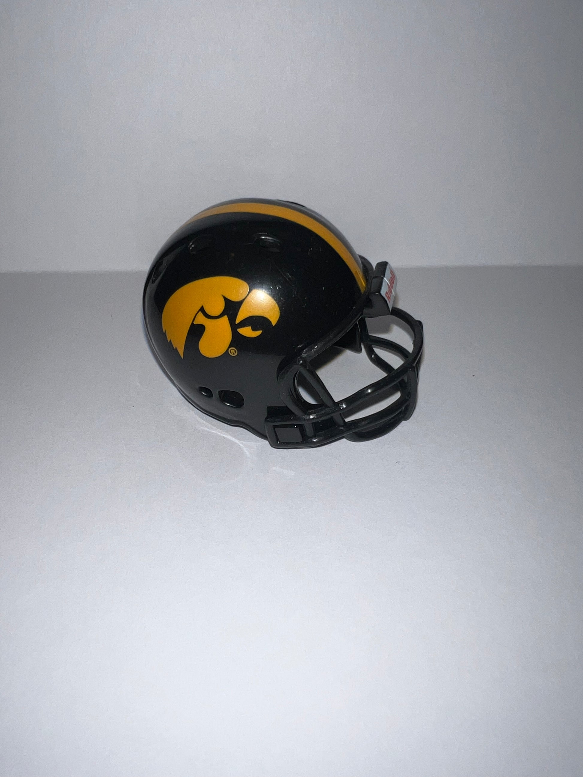 buy iowa hawkeye football or helmet Iowa Hawkeyes Riddell NCAA Pocket Pro Revolution Pocket Pro Helmet – WESTBROOKSPORTSCARDS