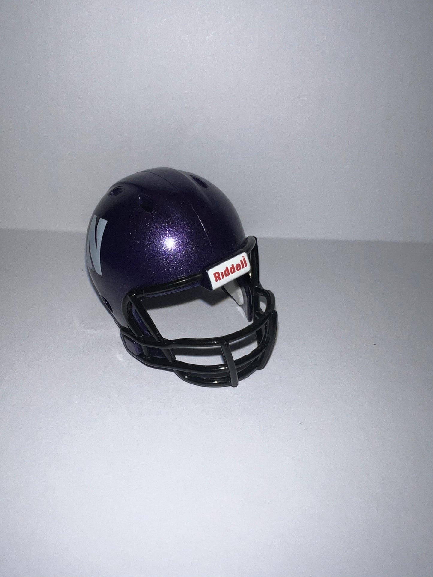 Northwestern Wildcats Riddell NCAA Pocket Pro Revolution Pocket Pro Helmet WESTBROOKSPORTSCARDS
