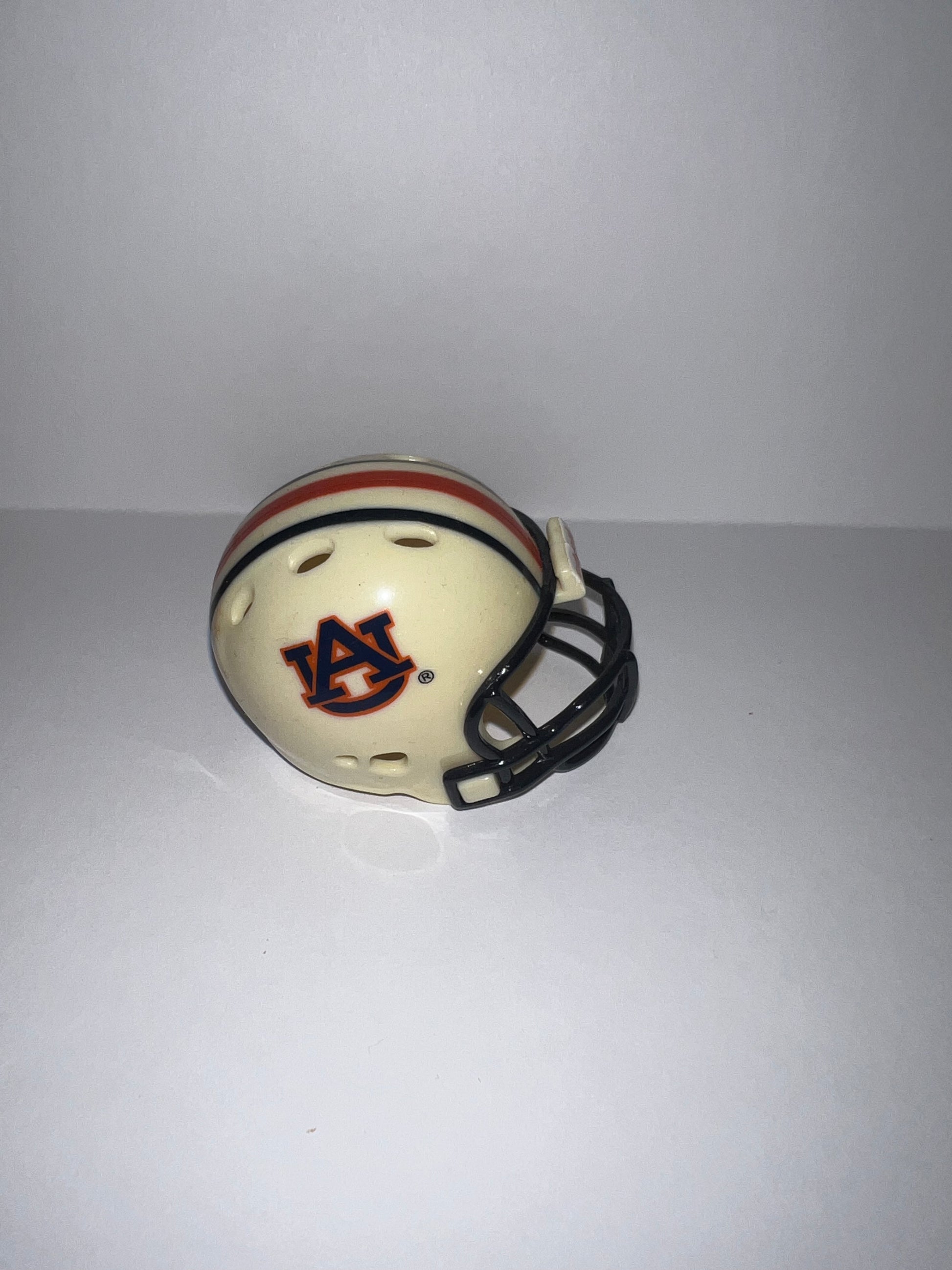auburn tigers football helmet Auburn Tigers Riddell NCAA Pocket Pro Revolution Pocket Pro Helmet – WESTBROOKSPORTSCARDS