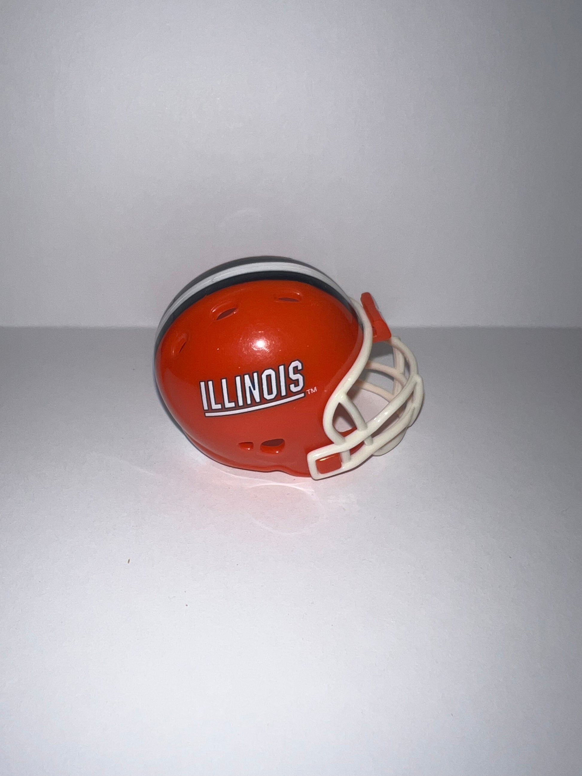 Illinois Fighting Illini Riddell NCAA Pocket Pro Revolution Pocket Pro Helmet WESTBROOKSPORTSCARDS