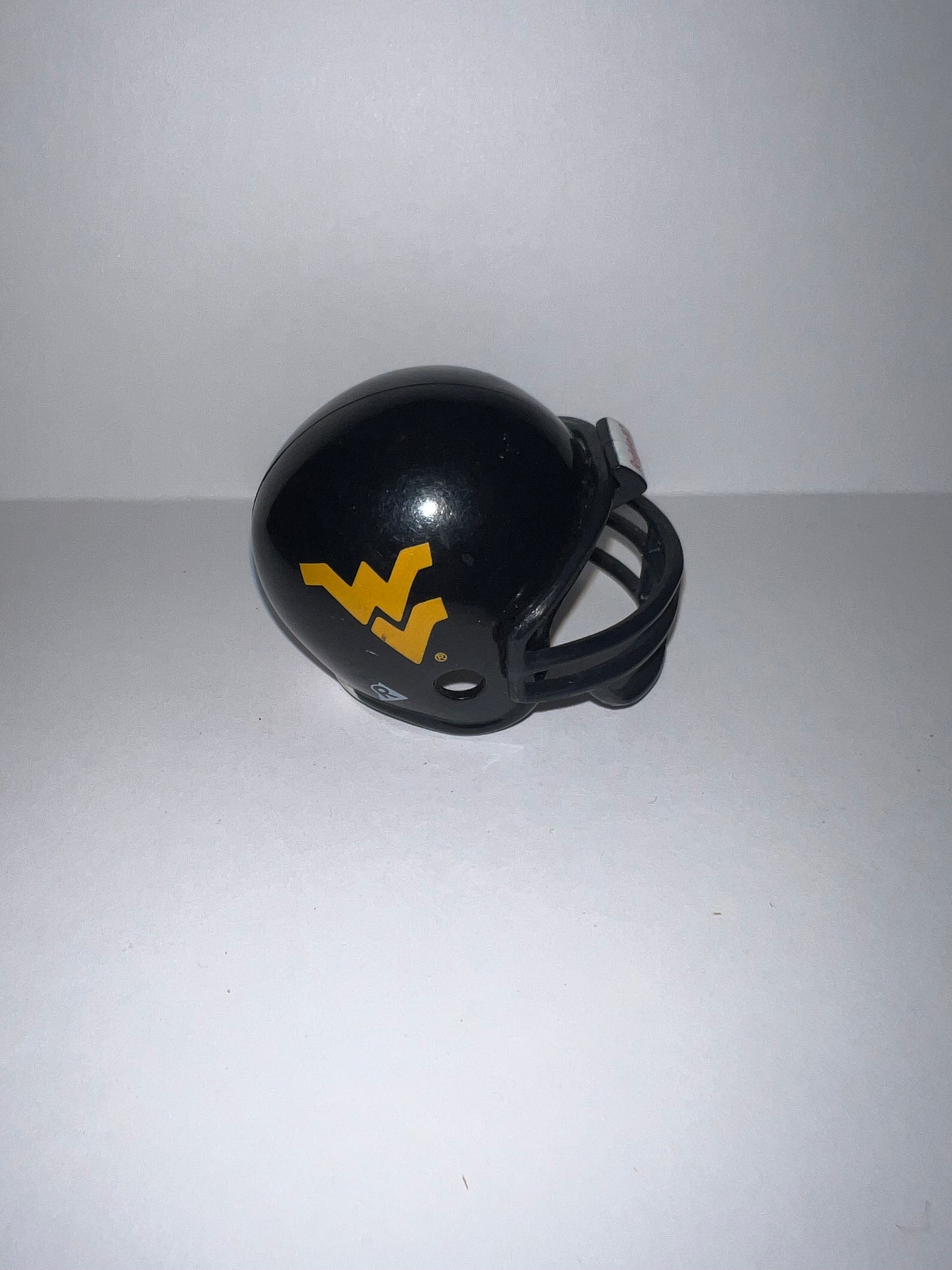 West Virginia Mountaineers Riddell NCAA Pocket Pro Helmet Throwback WESTBROOKSPORTSCARDS