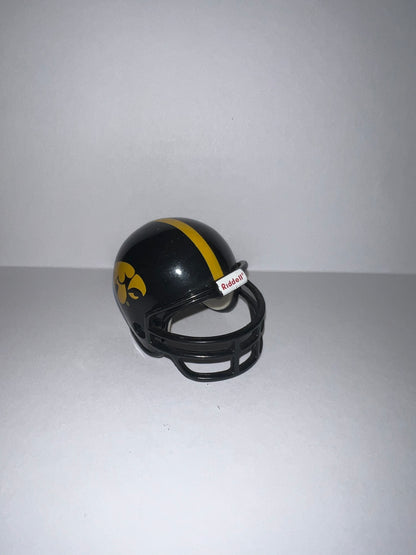 Iowa Hawkeyes Riddell NCAA Pocket Pro Helmet Throwback WESTBROOKSPORTSCARDS