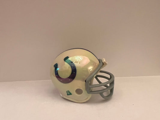 Riddell Pocket Pro and Throwback Pocket Pro mini helmets ( NFL ): Baltimore Colts Super Bowl V Championship Chrome Pocket Pro Helmet (1 Helmet)