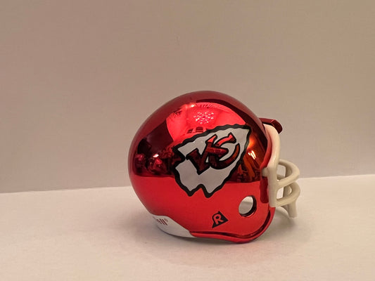 Riddell Pocket Pro and Throwback Pocket Pro mini helmets ( NFL ): Kansas City Chiefs Chrome Pocket Pro Helmet