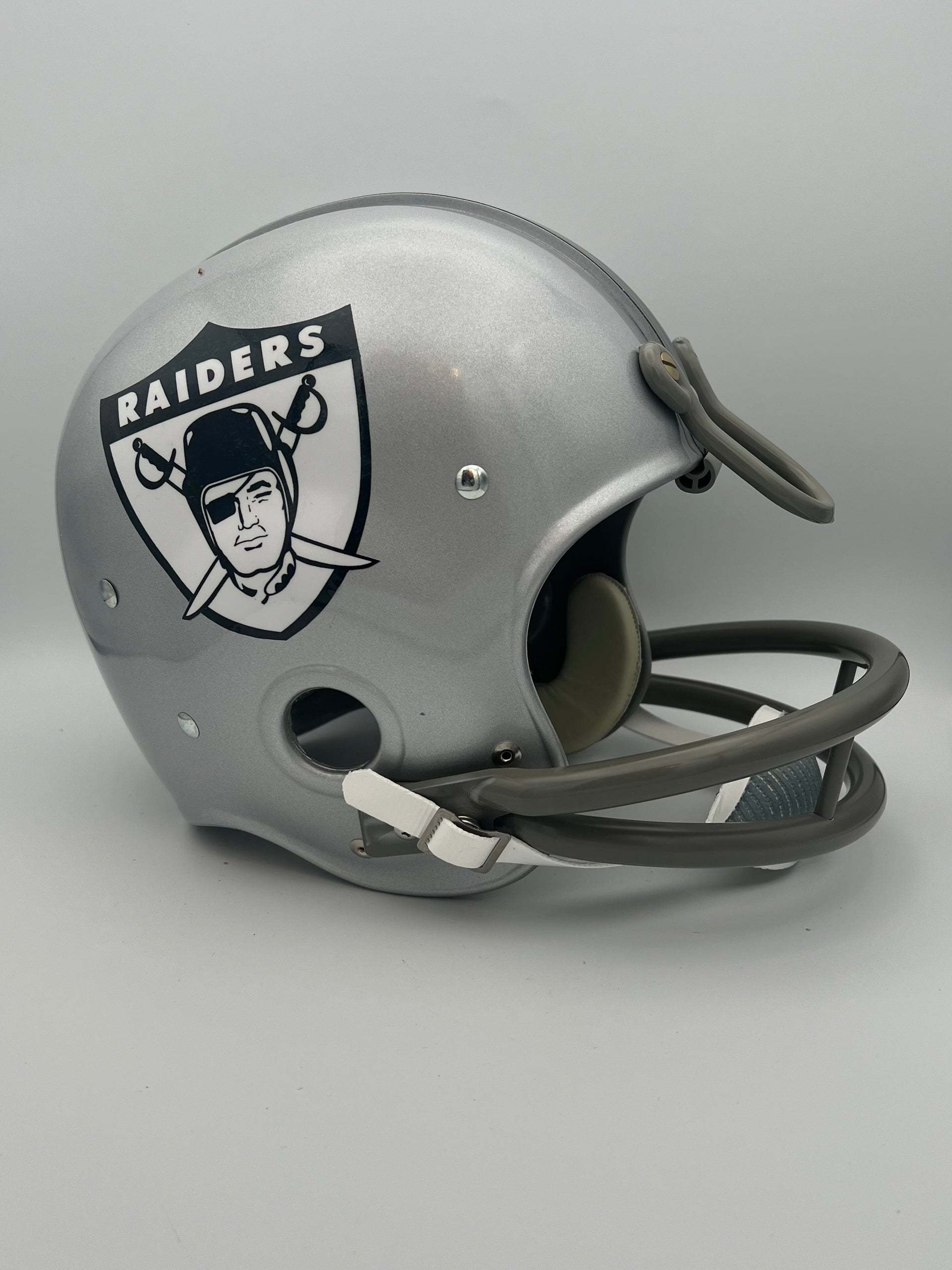 Oakland Raiders RK Vintage 1963 Style Football Helmet Jim Otto – WESTBROOKSPORTSCARDS