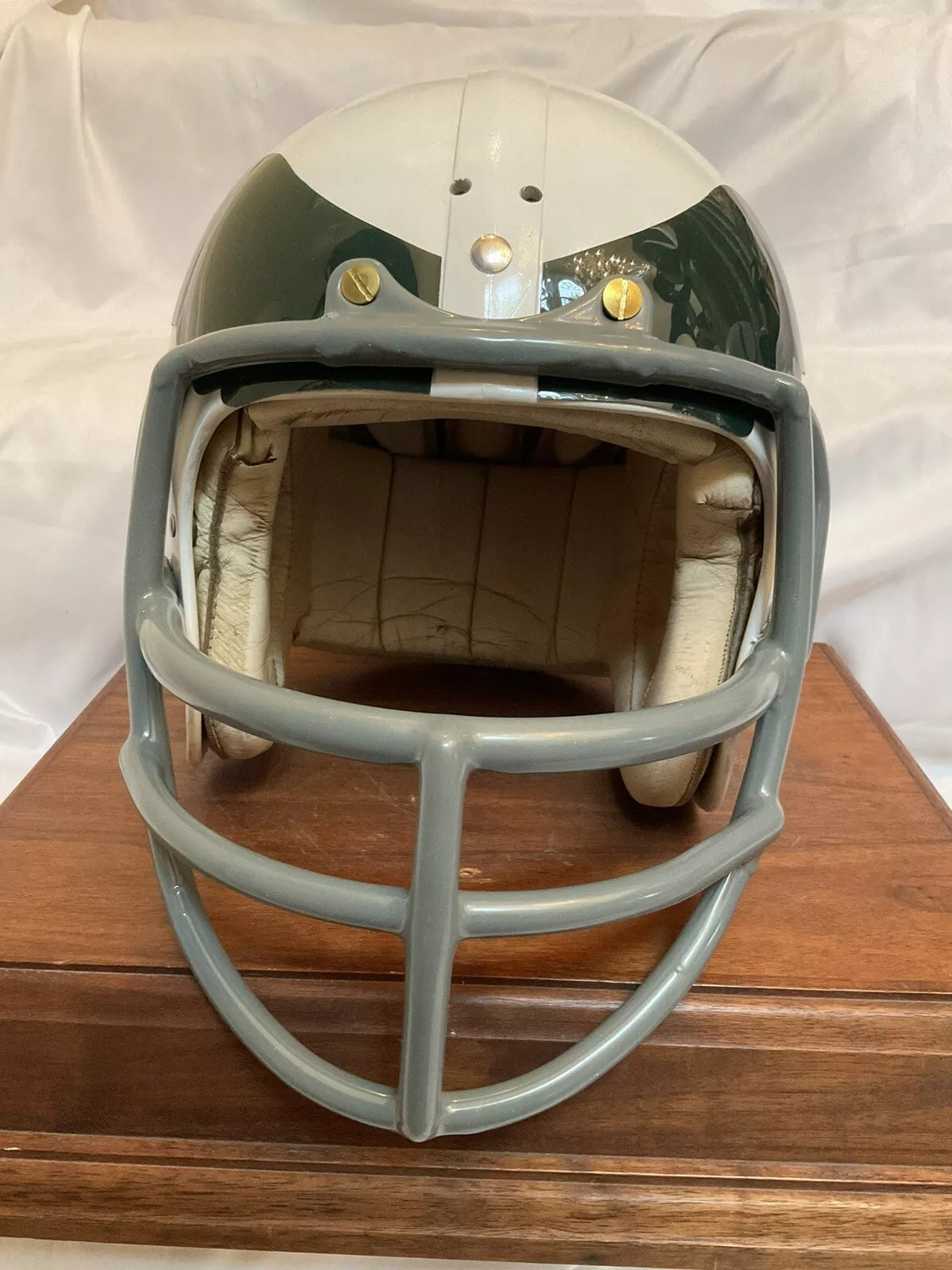 Original Vintage Wilson Football Helmet Size 7 1/4 Custom Philadelphia – WESTBROOKSPORTSCARDS Original Vintage Wilson Football Helmet Size 7 1/4 Custom Philadelphia – WESTBROOKSPORTSCARDS