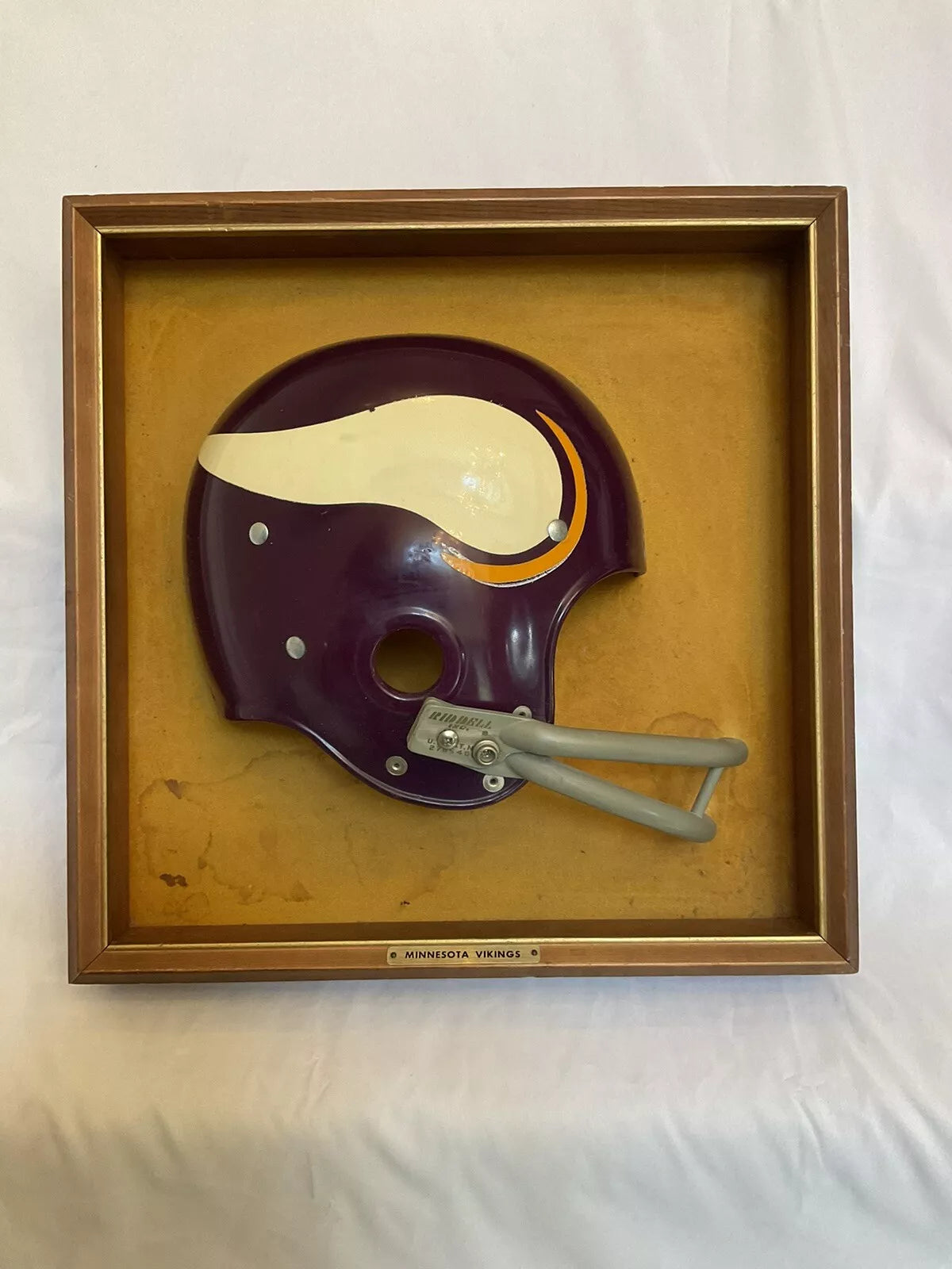 Minnesota Vikings Vintage RIDDell Kra-Lite RK Full Size Football Helmet Plaque  WESTBROOKSPORTSCARDS   