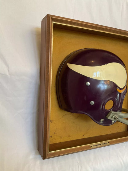 Minnesota Vikings Vintage RIDDell Kra-Lite RK Full Size Football Helmet Plaque  WESTBROOKSPORTSCARDS   