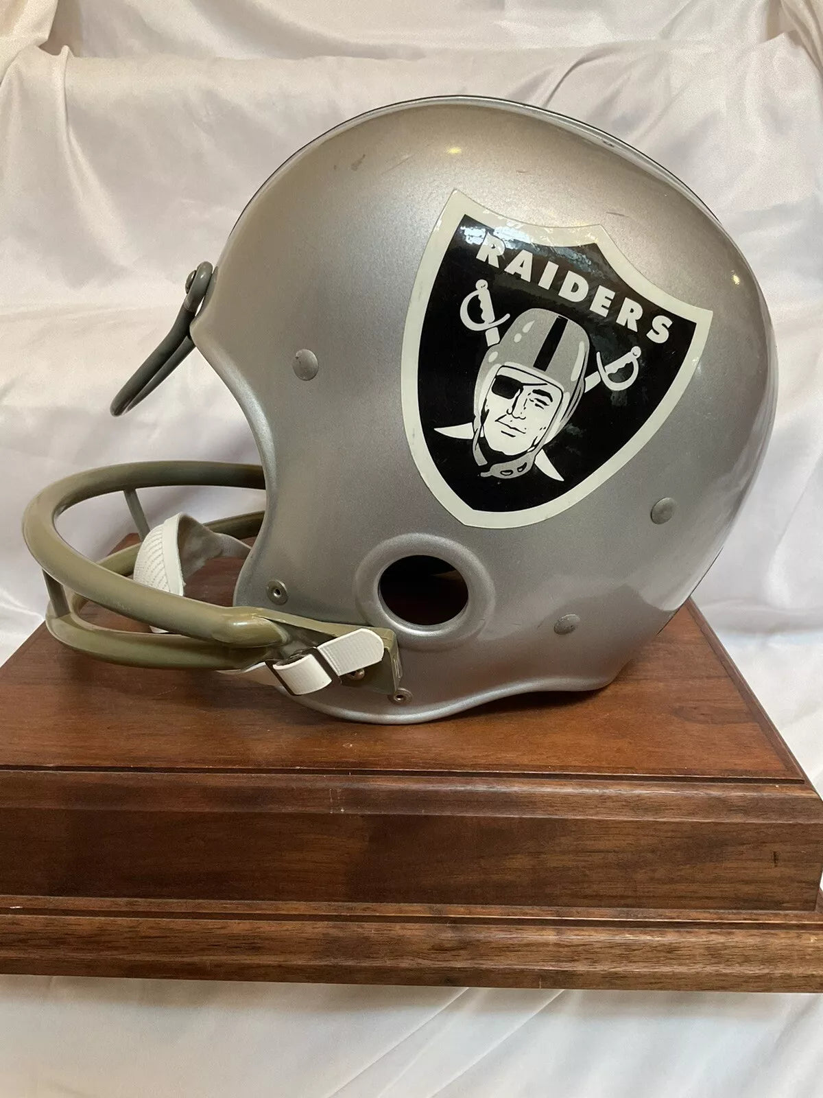 Riddell Kra-Lite RK2 Suspension Football Helmet Oakland Raiders Jim Otto  WESTBROOKSPORTSCARDS   