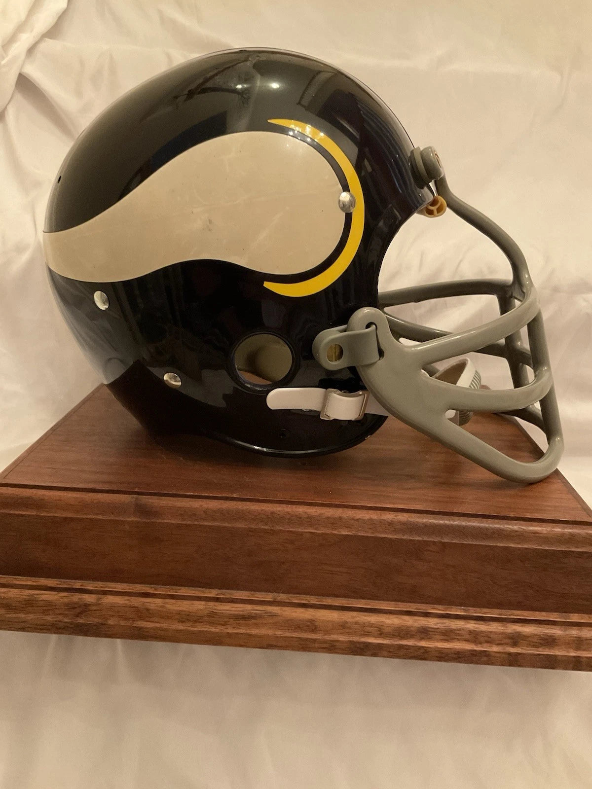 Original Riddell 1972 Minnesota Vikings Kra-Lite TK2 Game Football Helmet WESTBROOKSPORTSCARDS