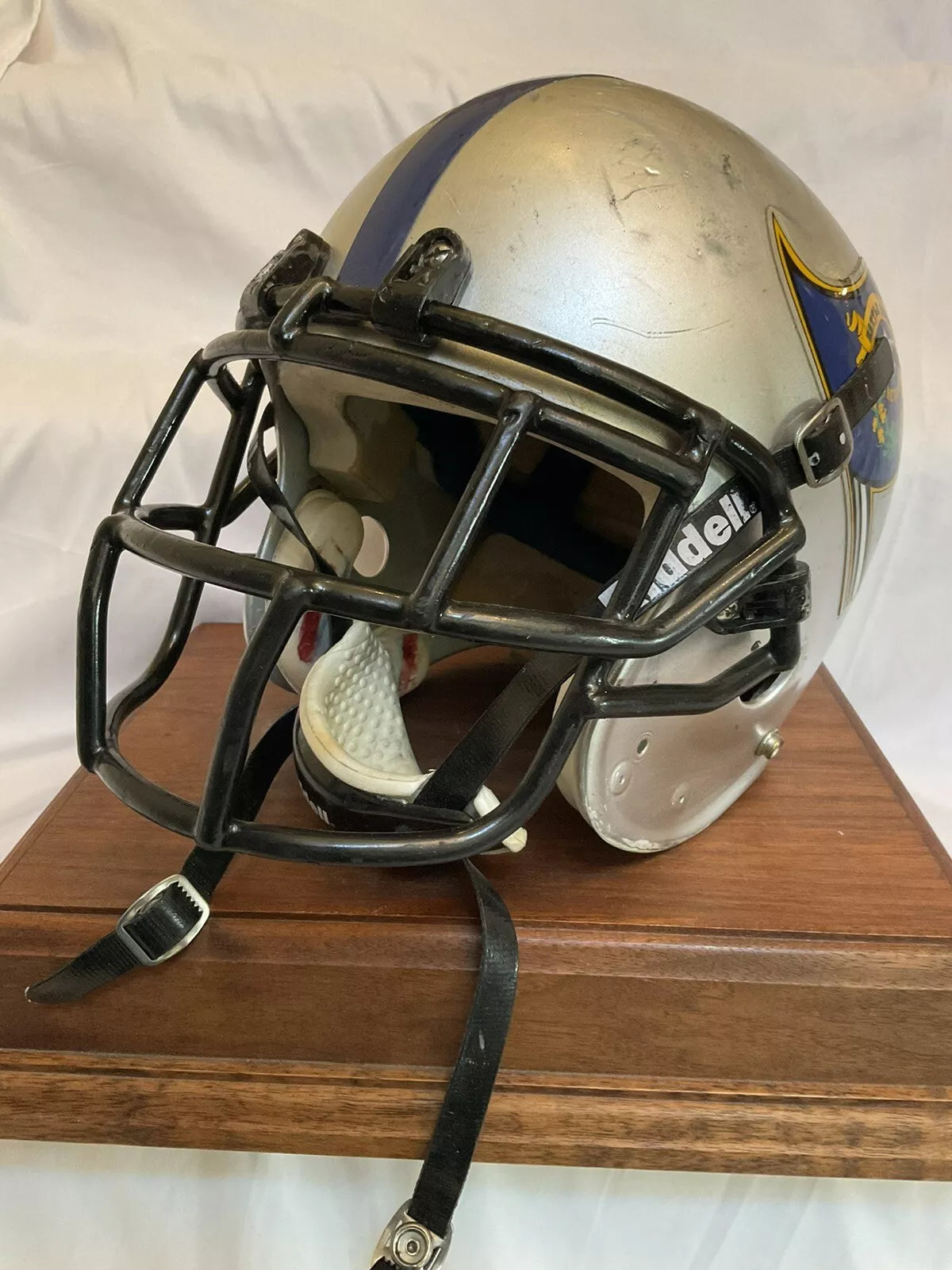 Schutt Air Nevada Battle Born Football Helmet Vintage Game Used  WESTBROOKSPORTSCARDS   