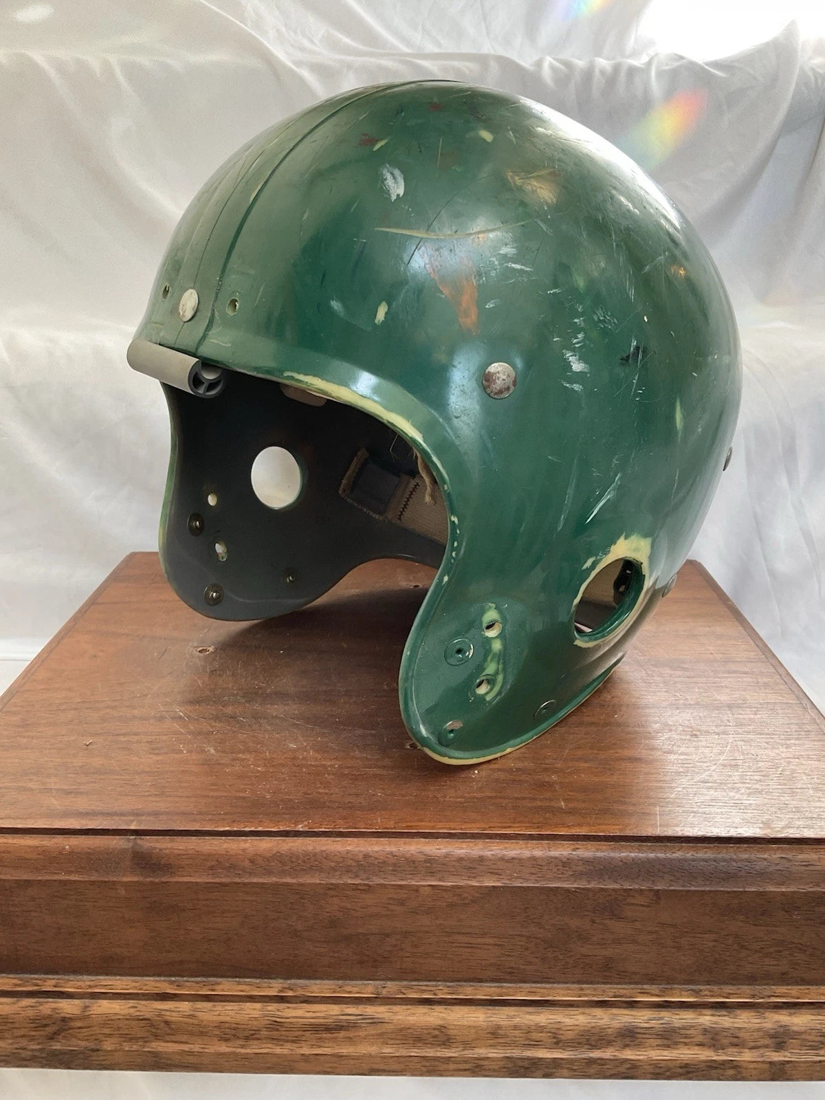 aerodynsmic football helmet Vintage Riddell Kra-Lite TK2 RAC-H2 Suspension Football Helmet Aero-Ce – WESTBROOKSPORTSCARDS