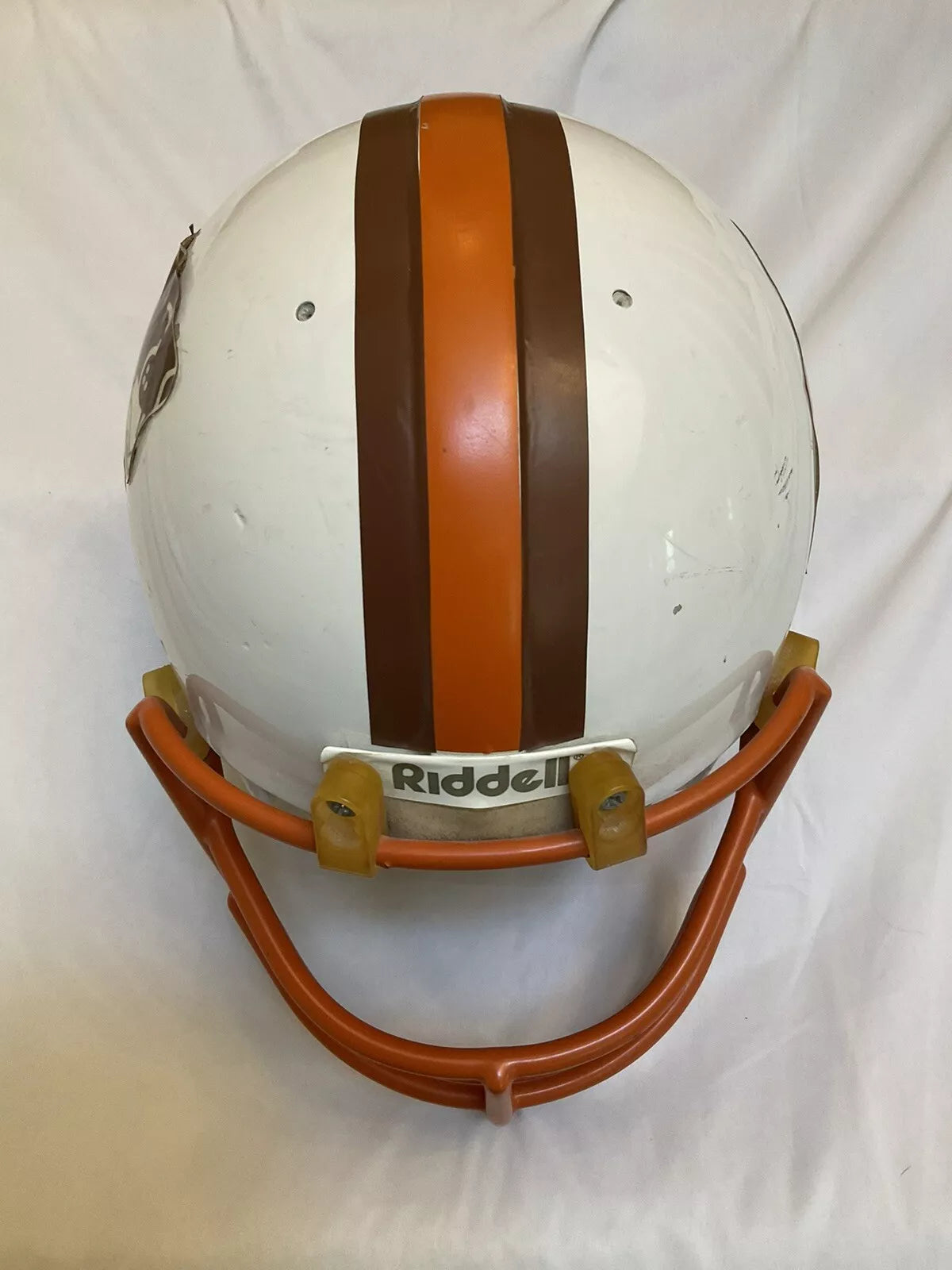 British Columbia B. C. Lions Vintage RARE 1978 Riddell PAC-3 Football Helmet  WESTBROOKSPORTSCARDS   