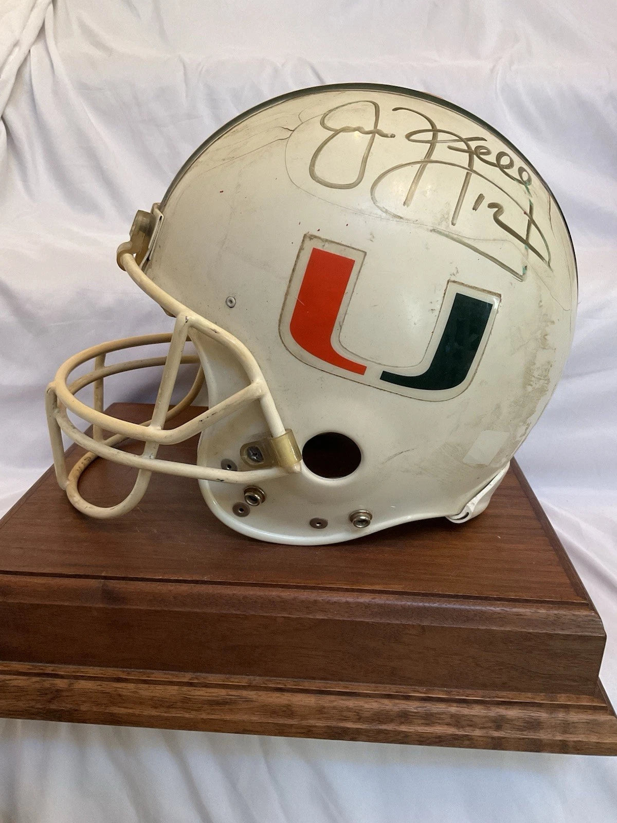 Jim Kelly Autographed Miami Hurricanes Game Used Riddell VSR-3 Football Helmet WESTBROOKSPORTSCARDS