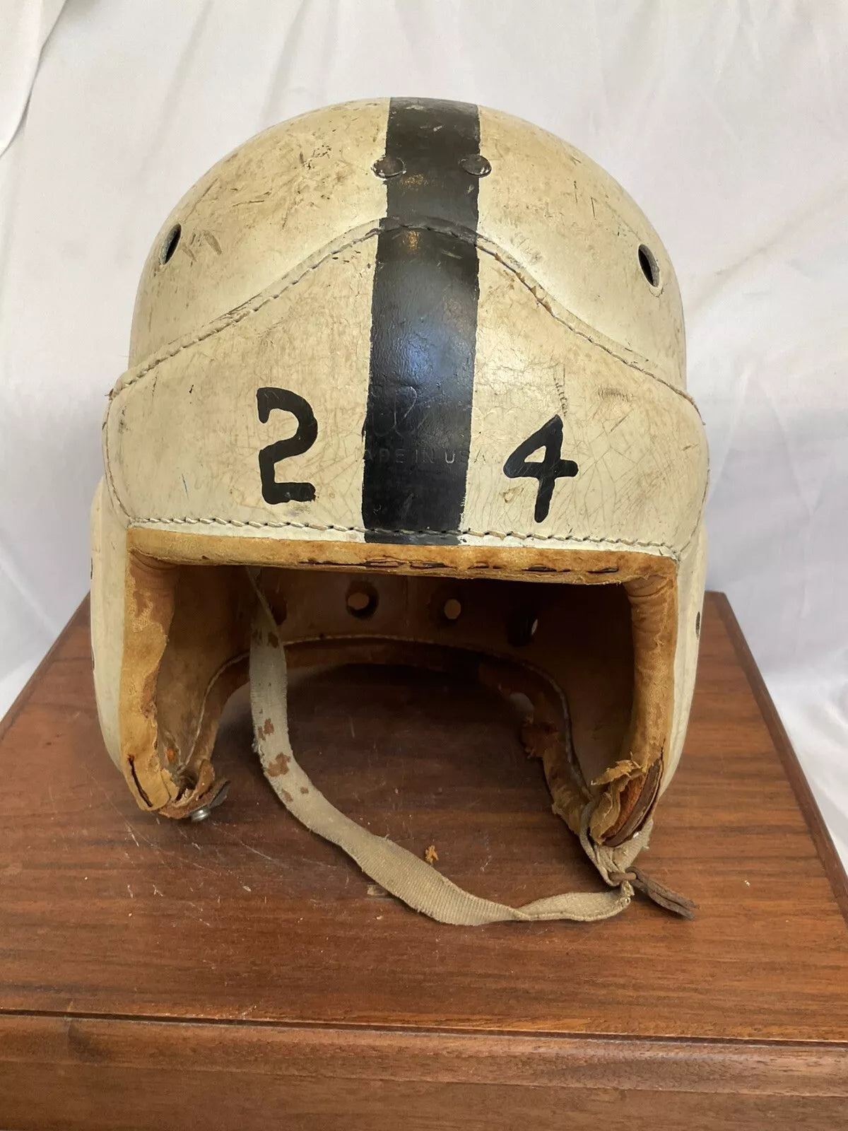 Original Wilson Authentic F2340 Leather Suspension Football Helmet Size 7 1/8 WESTBROOKSPORTSCARDS