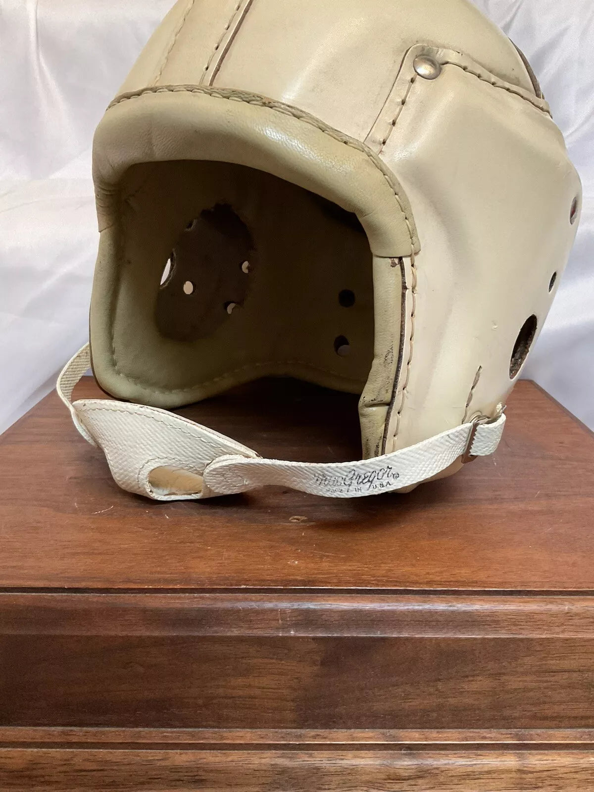 Nice MacGregor Authentic H612 Leather Suspension Football Helmet Size 7 5/8  WESTBROOKSPORTSCARDS   