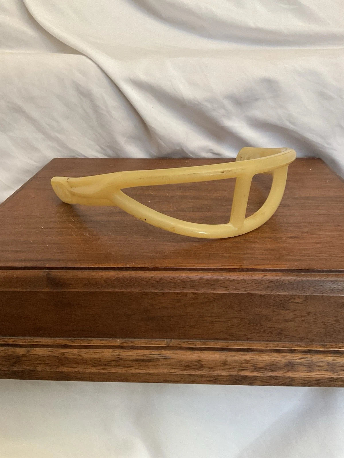 1960's Vintage ORIGINAL Rawlings 2-Bar Facemask For Suspension Helmet WESTBROOKSPORTSCARDS