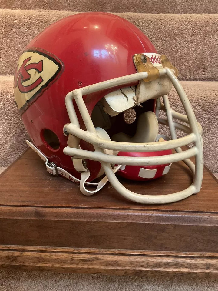 Vintage Riddell WD-1 Football Helmet Kansas City Chiefs Game Used 1983-85 Thomas WESTBROOKSPORTSCARDS