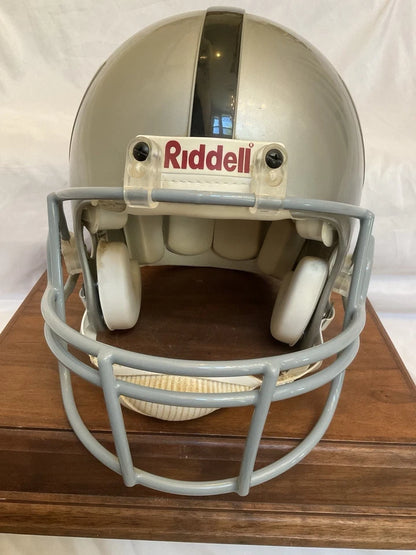 Oakland Raiders RIddell VSR-4 Vintage And Original Football Helmet WESTBROOKSPORTSCARDS