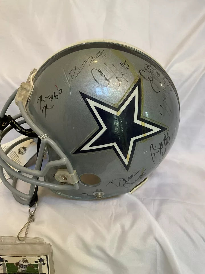 Riddell Football Helmet 2009 Dallas Cowboys Game Used Team Autographed  WESTBROOKSPORTSCARDS   