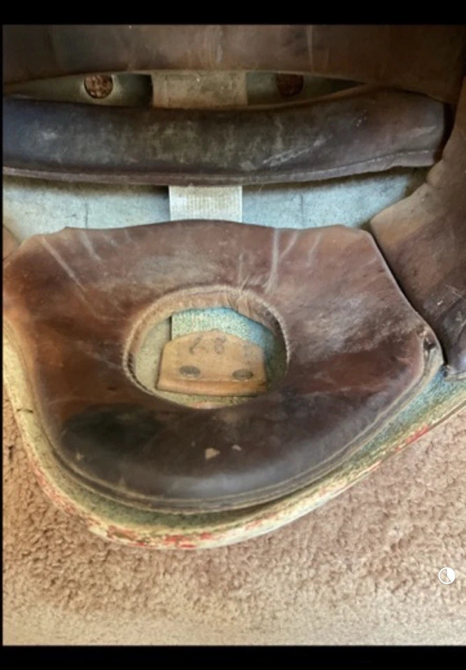 Original Vintage Wilson F2104 Football Helmet Size 8 Bears Cardinals 49ers WESTBROOKSPORTSCARDS