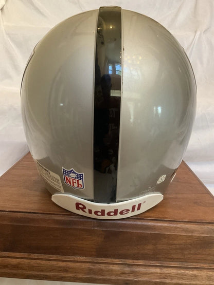 Oakland Raiders RIddell VSR-4 Vintage And Original Football Helmet WESTBROOKSPORTSCARDS