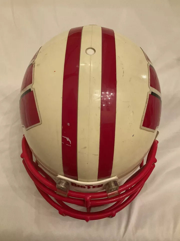 RIddell VSR-4 Football Helmet Vintage Game Used Wisconsin Badgers  WESTBROOKSPORTSCARDS   