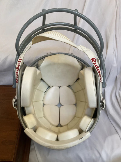 Oakland Raiders RIddell VSR-4 Vintage And Original Football Helmet WESTBROOKSPORTSCARDS