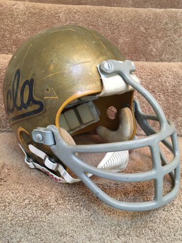 UCLA Bruins 1975-76 Authentic Game Used Riddell PAC3 Kra-Lite II Footb WESTBROOKSPORTSCARDS UCLA Bruins 1975-76 Authentic Game Used Riddell PAC3 Kra-Lite II Footb WESTBROOKSPORTSCARDS