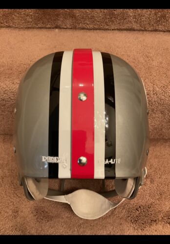 Riddell Kra-Lite RK2 Football Helmet 1968 Ohio State Buckeyes National – WESTBROOKSPORTSCARDS Riddell Kra-Lite RK2 Football Helmet 1968 Ohio State Buckeyes National – WESTBROOKSPORTSCARDS