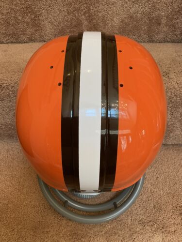 dr brown football helmet RK4 Husky Vintage Style Football Helmet 1960 Cleveland Browns Jim Brow – WESTBROOKSPORTSCARDS