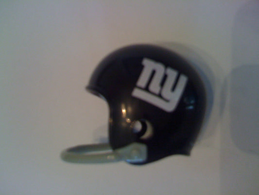 Riddell Pocket Pro and Throwback Pocket Pro mini helmets ( NFL ): 1961 New York Giants Custom Single-Bar Throwback Pocket Pro Helmet