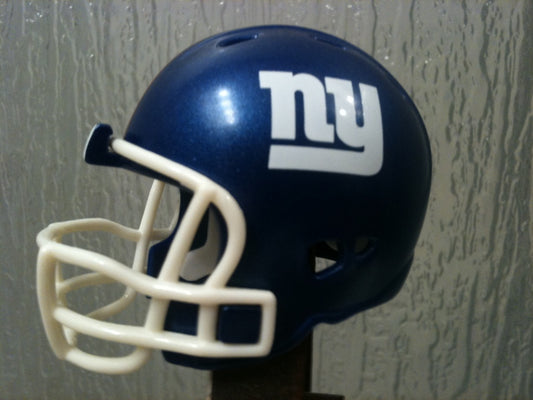 Riddell Pocket Pro and Throwback Pocket Pro mini helmets ( NFL ): New York Giants Revolution Pocket Pro Helmet (Alternate White mask)