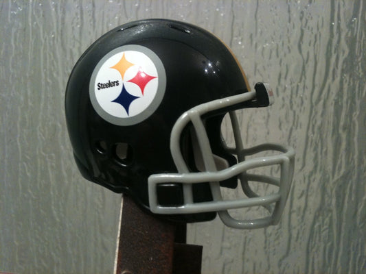 Riddell Pocket Pro and Throwback Pocket Pro mini helmets ( NFL ): Pittsburgh Steelers Revolution Pocket Pro Helmet (Throwback Gray mask)